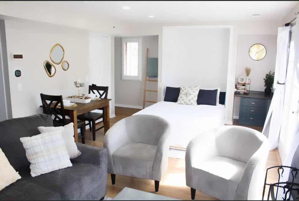 Cozy French Style Villa- 3 Bed-Casino-Pools-Jacuzzi Norwich Εξωτερικό φωτογραφία
